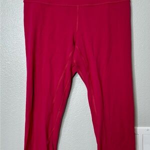 lululemon athletica Mid-Calf Length Bright Pink Leggings